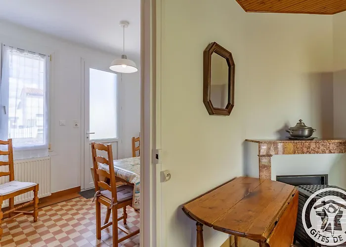 Charmante Maison De Plain-pied, Proche Commerces Et Activites, Entre Nantes Et Cholet - Fr-1-622-82