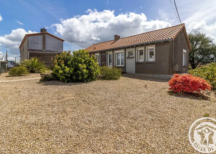 Charmante Maison De Plain-pied, Proche Commerces Et Activites, Entre Nantes Et Cholet - Fr-1-622-82 Σπίτι διακοπών *